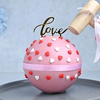 Red Velvet Pinata Cake - 850 Gm