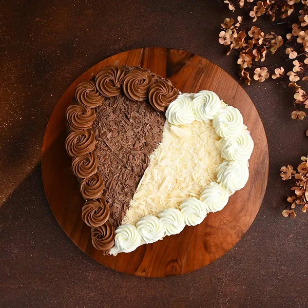Heart Shape Double Delight Cake - 1 Kg