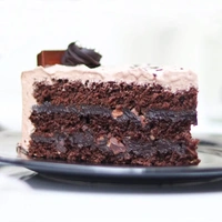 Chocolate Truffle Kit Kat Cream Cake - 2 Kg