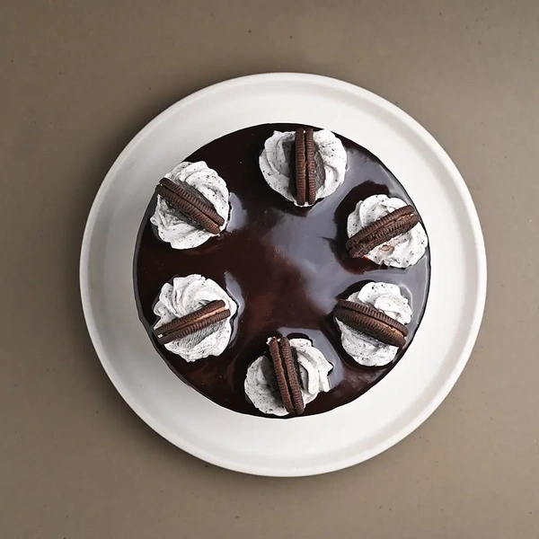 Oreo Chocolate Cake - 500 Gm