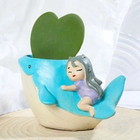 Hoya Heart In Cute Girl On Whale Pot