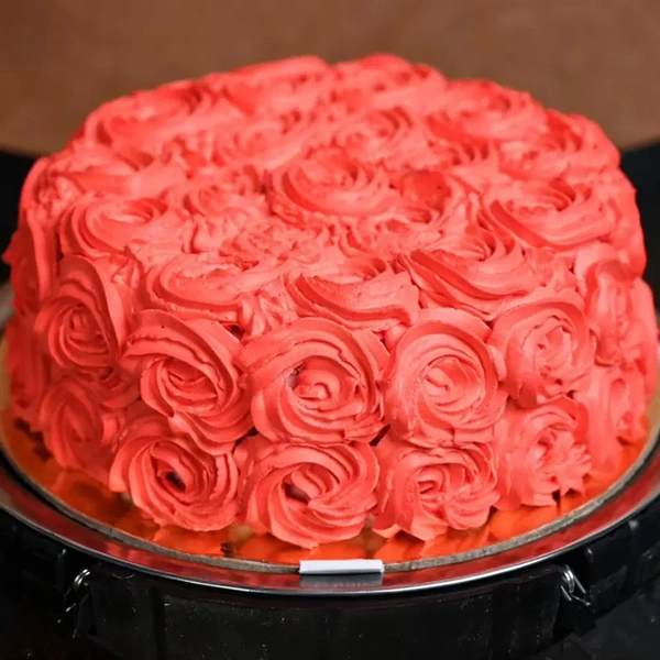 Red Velvet Bomb Cake - 500 Gm