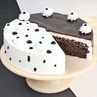 Choco Vanilla Whipped Cream Cake - 1 Kg