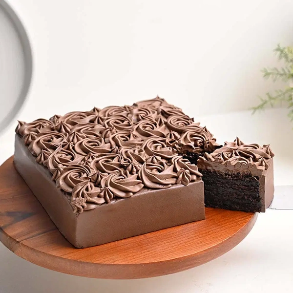 Rosette Chocolate Cake - 1 Kg