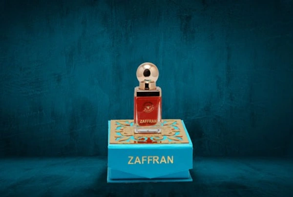 Al Alif Zaffran Gold Series Premium Attar - 12ML