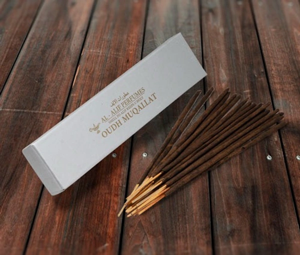 Al Alif Oudh Mukhallat Handmade Masala Agarbatti Incense Sticks - 50GM