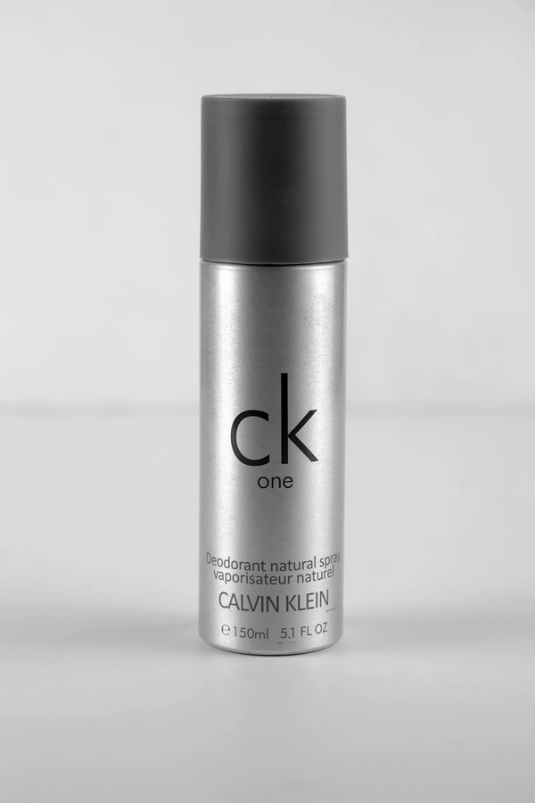Imported CK One Calvin Klein Eau De Parfum DEODORANT Doux Vaporisateur Spray - For Men - 150ML