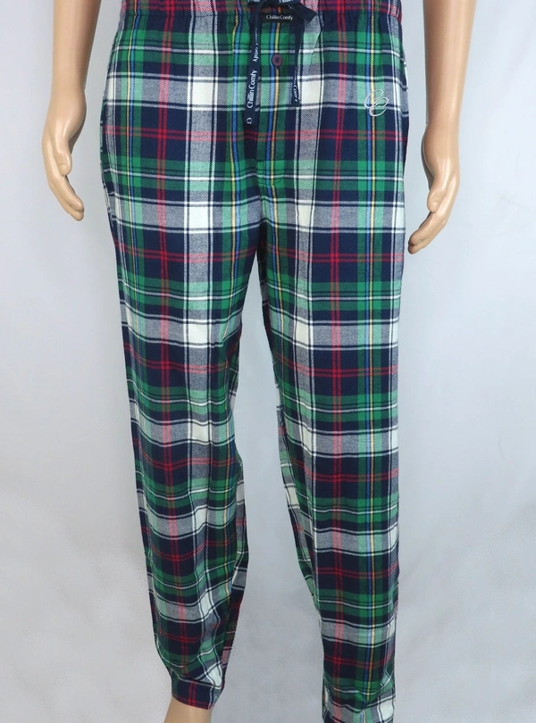 Viral Attire  CHILLIN COMFY WOVEN FLANNEL SLEEP PANT -  - 1 Option, XL