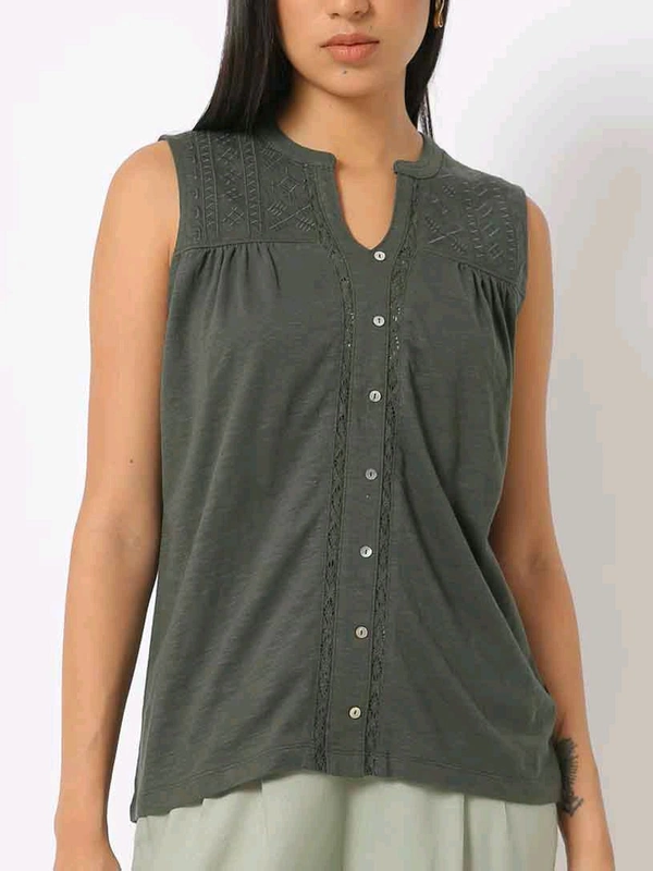 LEE COOPER  Ladies Embroidered Button Down top 84A - Gray, M