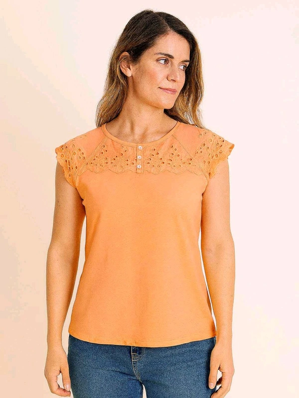 Ladies Orange Crochet 7C1