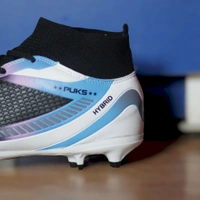 Puks Football Shoes High-top - White, 8