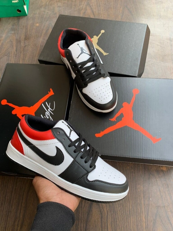 Nike air jordan shoes - 40uk6