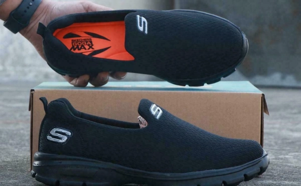 sketcher shoes 5A  - 40uk6