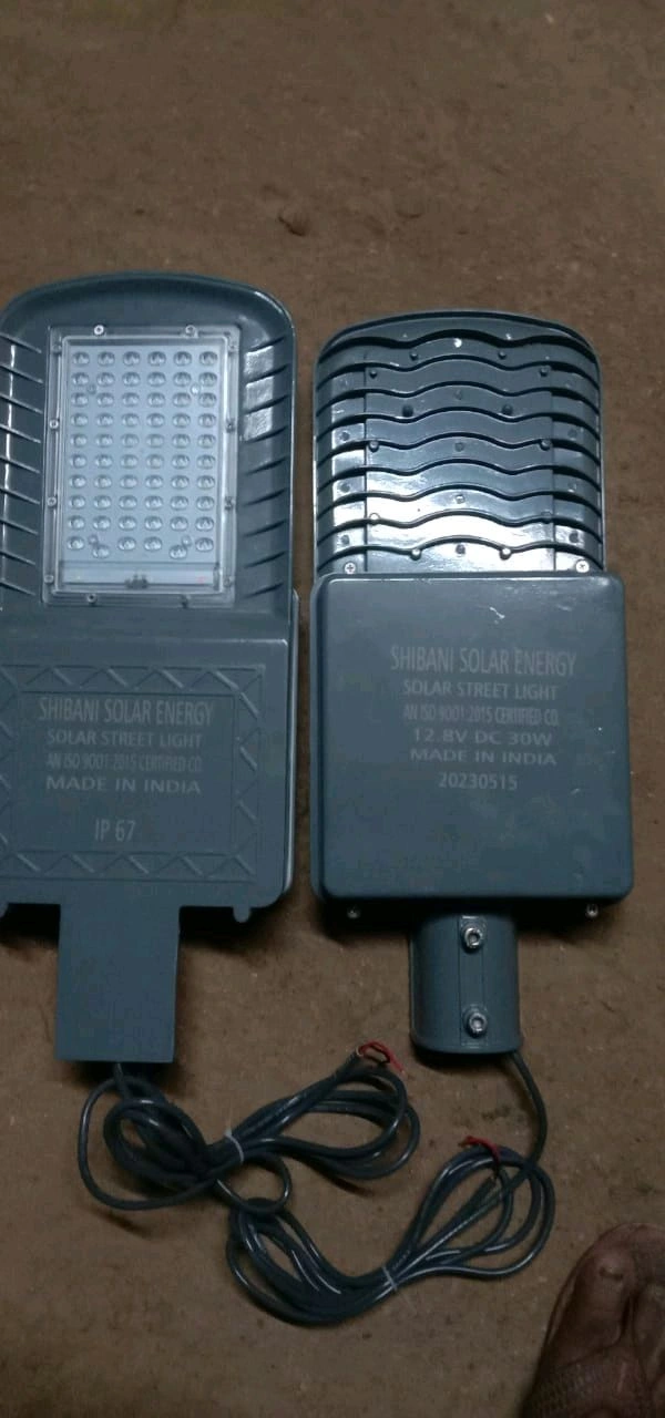 20W Solar Street Light Set