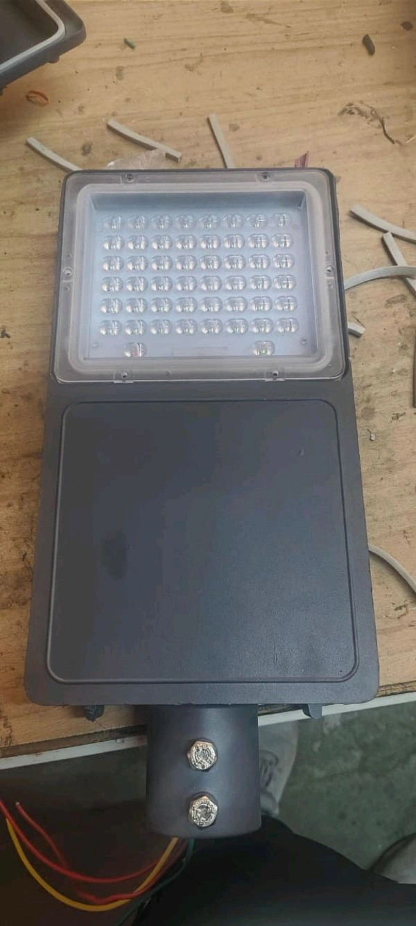 20W Solar Street Light Set