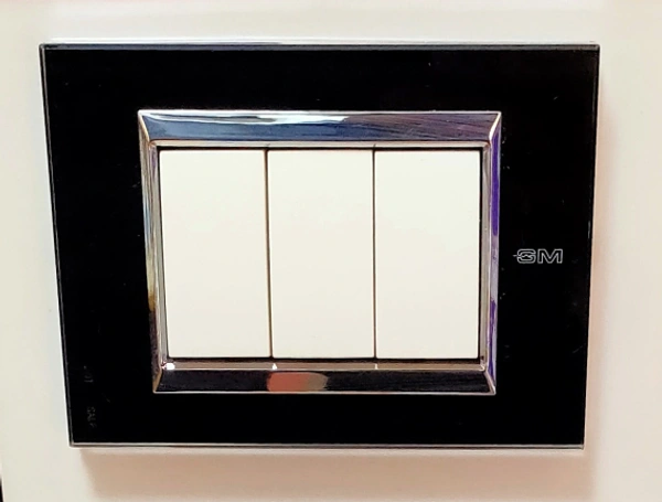 GM G-9 Black Ice Glass Plate (Price On Request)