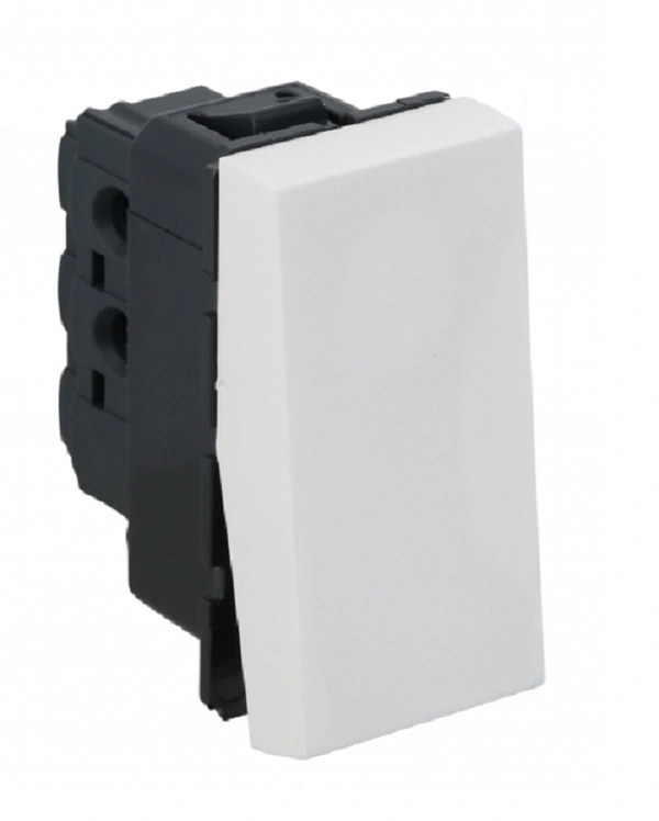 Legrand Arteor Switch 6A 1 Way