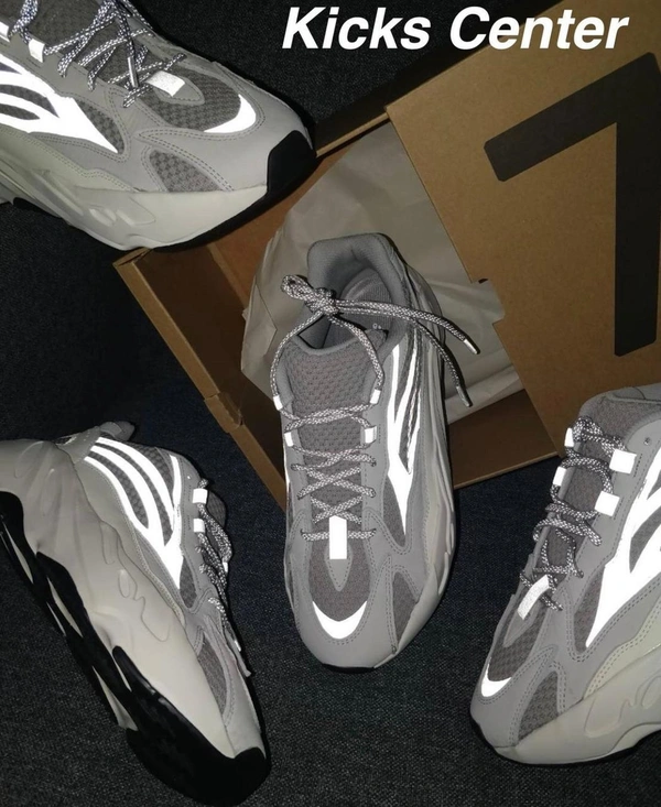 Adidas Yeezy Boost 700 "Static Reflective" - 40-45