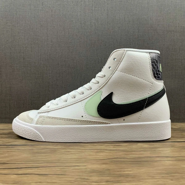 Nike Blazer Mid 77 - 40-45