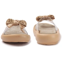 Sleek and stylish, the clear straps slippers - 36