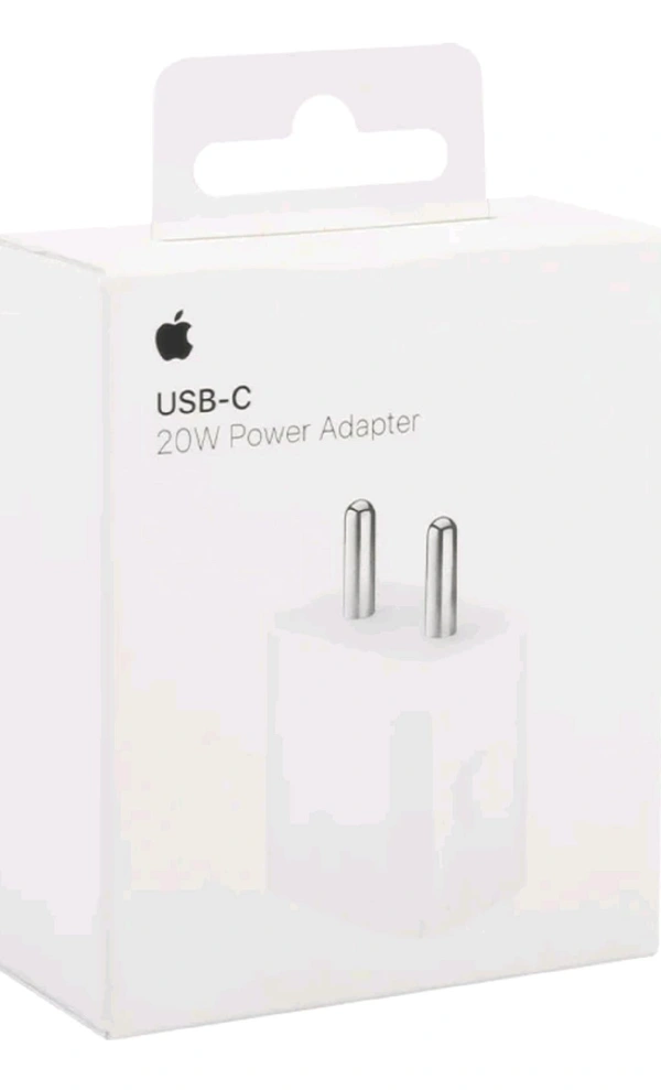 iFone 20w Usb-C Adaptor (12 Months Guarantee ) - White