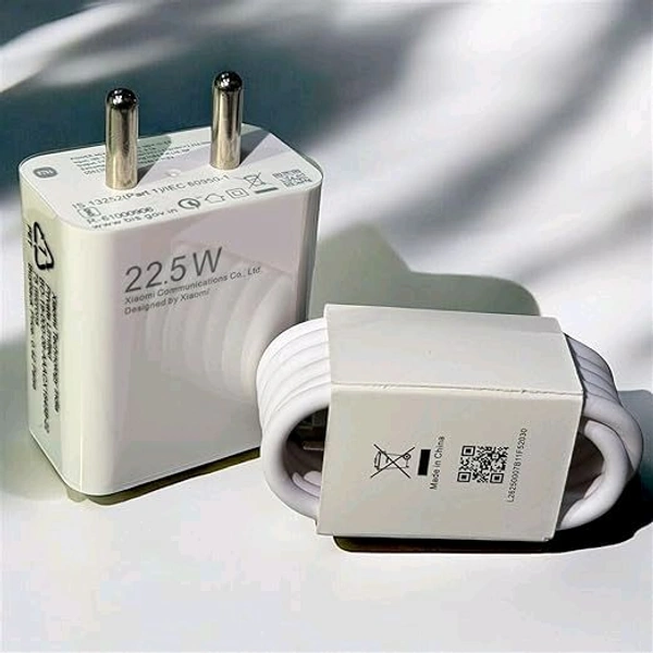 M.i. 22.5w Fast Charger With Data Cable