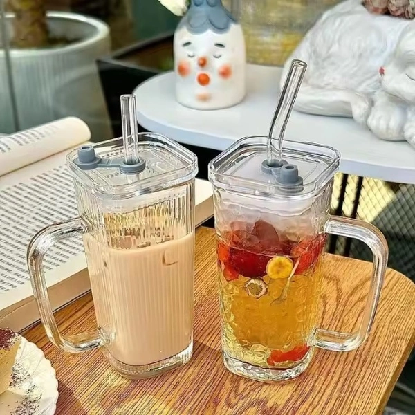 Glass Tumbler with Handle
