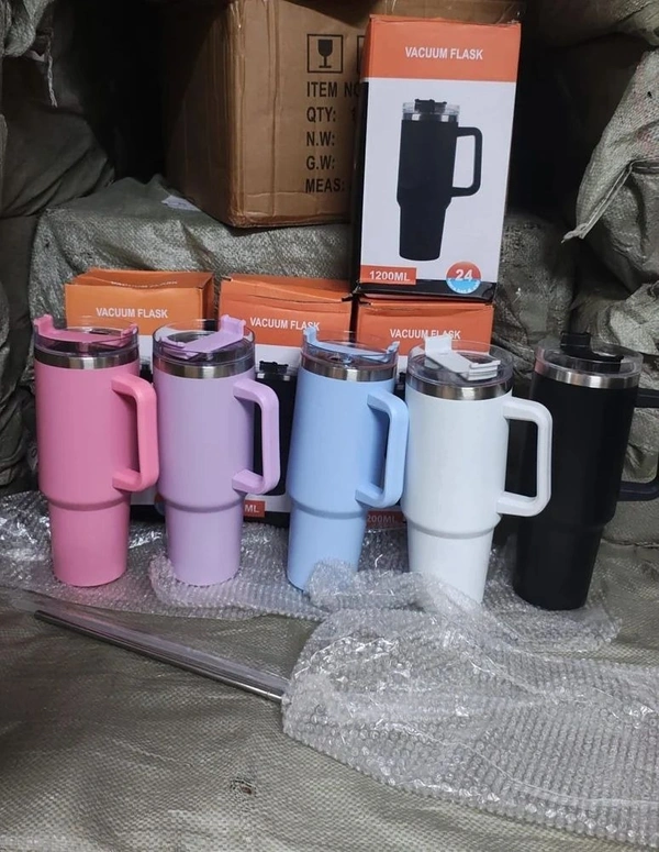 1ST QUALITY 1200ml Insulated Stainless Steel Tumbler With Handle & Straw - Capacity: 1200 Milliliter (Ml)