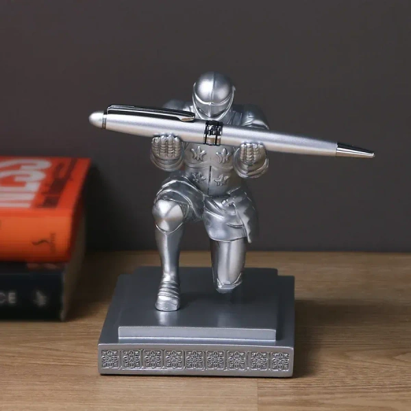 Knight Pen Holder – Decorative Resin Pen Holder and Desk Organizer with Knight Design, Office and Home Ornament, Elegant Silver Finish, Gift for Professionals & Students