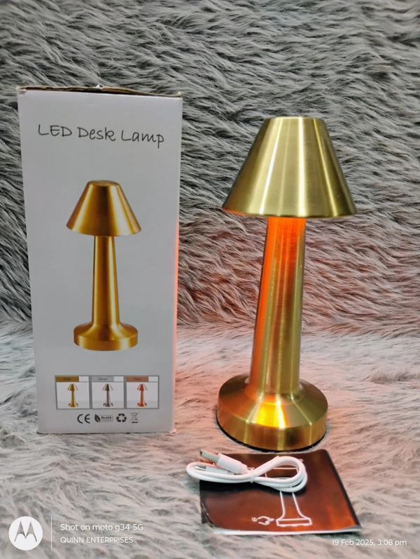 Touch Table Lamp, Metal Golden Finish, Bedroom Side Desk Light