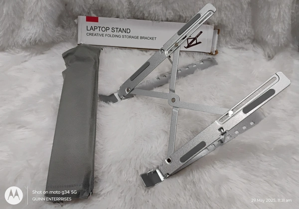  Laptop Stand