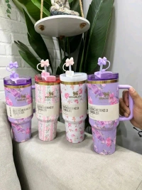 Stanley Loveshack Gift Box Heavy (Silicon Cap With Sartin Thread Bag)