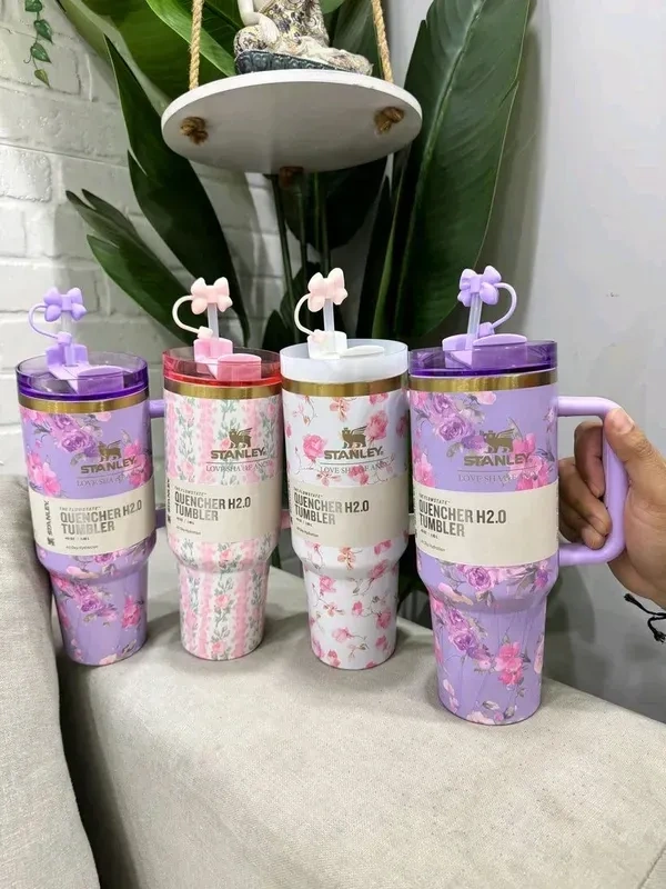 Stanley Loveshack Gift Box Heavy (Silicon Cap With Sartin Thread Bag)