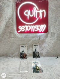 Keychains bATMAN Action Figure Keychain Marvel Collectible Metal Keyrings