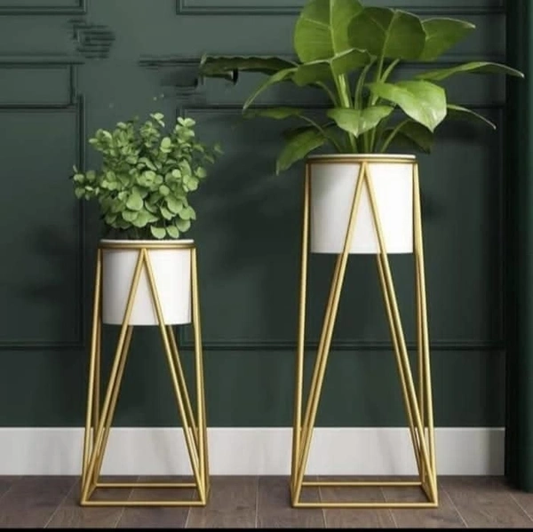 Metal white pots with golden stand