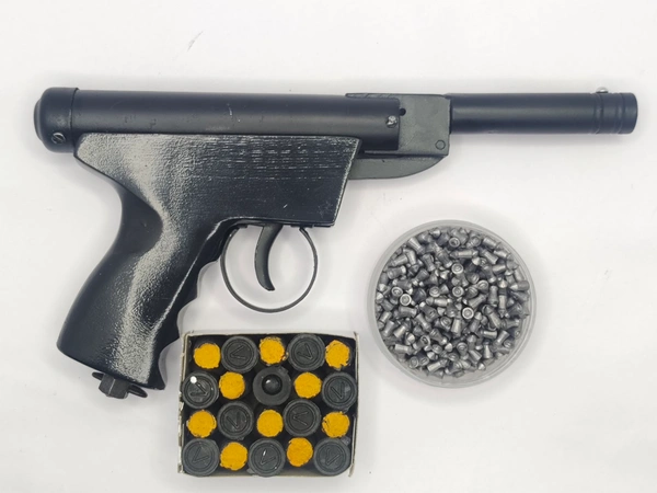 BOND FULL METAL BLACK  - Black, 20