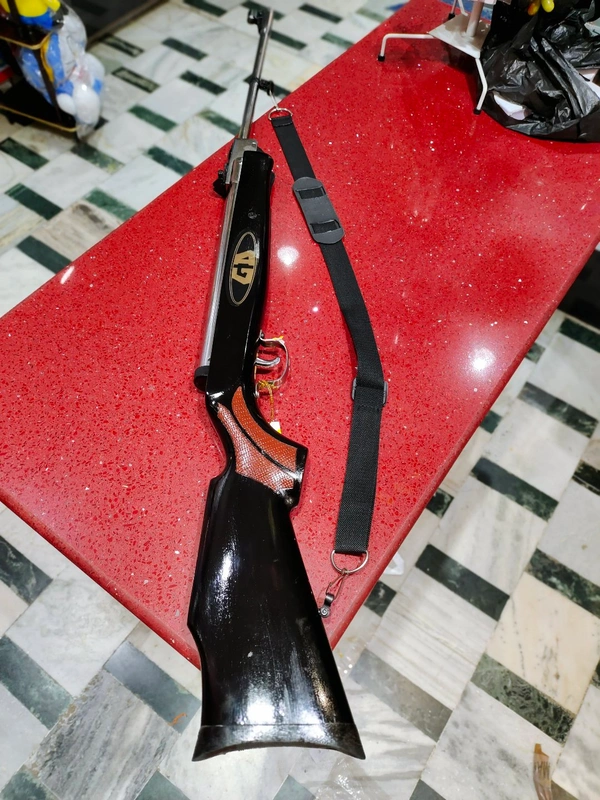 Gdd GD BLACK TOY SILVER FINISHED  - Black, 4 Ft