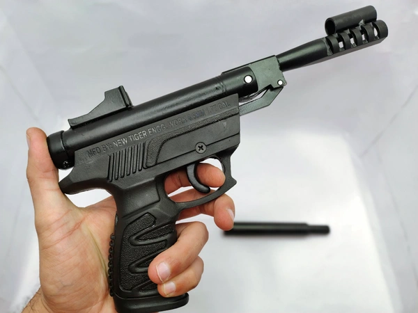 ZORRO - 2 SPORTS AIR TOY NEW TIGER REAL LOOK - Black