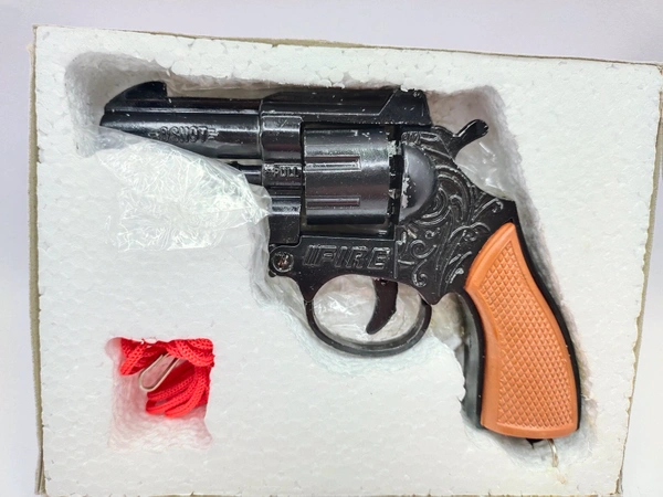 FIRE 🔥 RING METAL HEAVY WEIGHT TOY - Black, 8 Inch