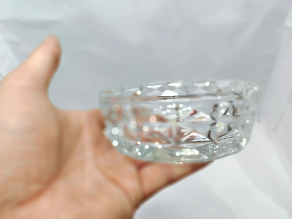 ASH TRAY GLASS - White, 10 Inch