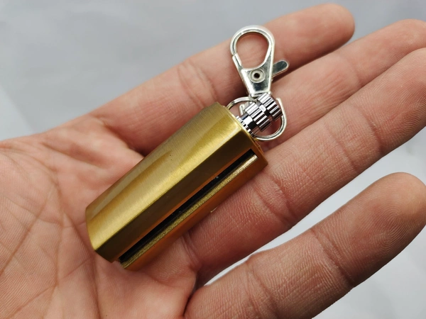 THREAD LIGHTER SMALL SIZE KEY CHAIN TYPE - Gold, 3 Inches