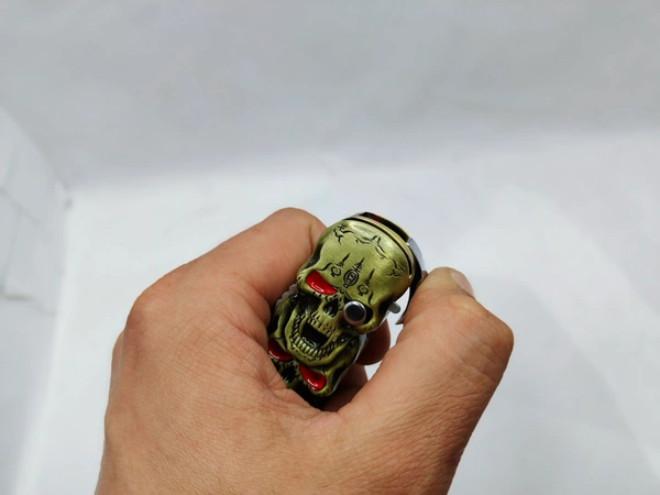 FULL METAL TOY  ANTIQUE BEST QUALITY SKULL  - Brown, 8 Inches