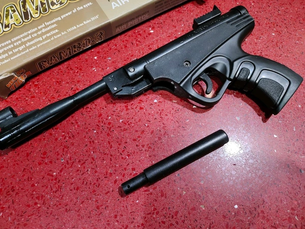 NEW TIGET RAMBO-3 WITH METAL LOADER +100 PALLETS+ 1.4 Kg Wt - Black