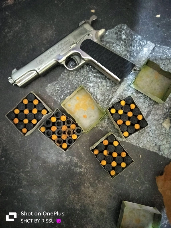 SILVER WORLD WAR 9 MM TOY GUN ( 1 BOX CORK) - Silver, 7 Inch