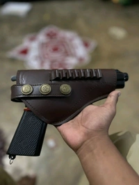 MATT  BLACK WORLD WAR EDITION 9 MM TOY GUN ( 1 BOX CORK ONLY) - Black, 7 Inch