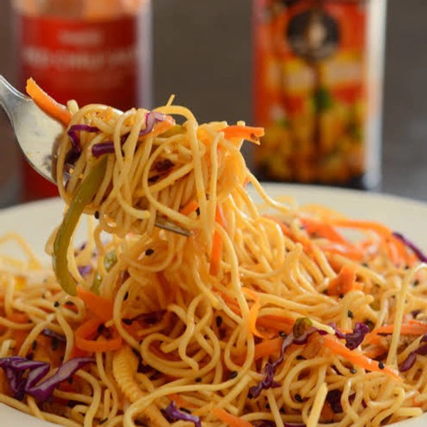 🟢Veg Chowmin @ Bholebaba.Store - Full Plate