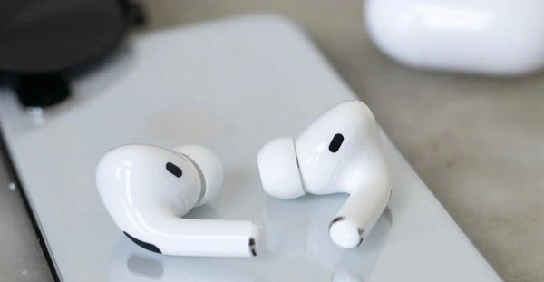Pro with Wireless Charging Case & Active Noise Cancellation