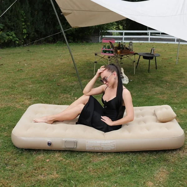 Modern Portable Inflatable Sofa – Foldable Outdoor & Indoor Air Couch for Camping, Home & Travel (Lightweight & Durable)