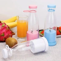 Portable Blender, USB Rechargeable Mini Juicer Blender, Electric Juicer Bottle Blender Grinder Mixer, Personal Size Blender for Juices, Shakes and Smoothies, Fruit Juicer Machine (Multi)