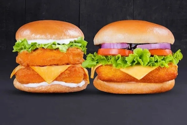 (kavsan) Jumbo Barbeque Paneer Burger